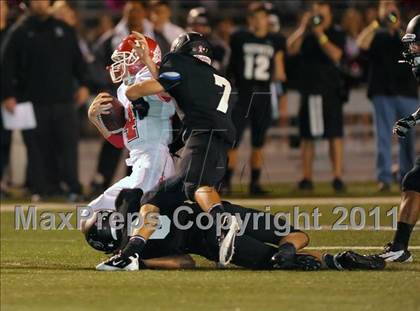 Thumbnail 2 in Orange Lutheran vs. Servite photogallery.