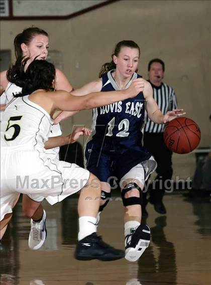 Thumbnail 1 in Nevada Union vs Clovis East (West Coast Jamboree) photogallery.