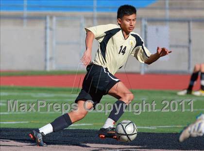 Thumbnail 1 in Serra vs. Chula Vista (San Diego City Tournament) photogallery.