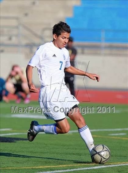 Thumbnail 3 in Serra vs. Chula Vista (San Diego City Tournament) photogallery.