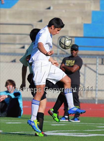 Thumbnail 1 in Serra vs. Chula Vista (San Diego City Tournament) photogallery.