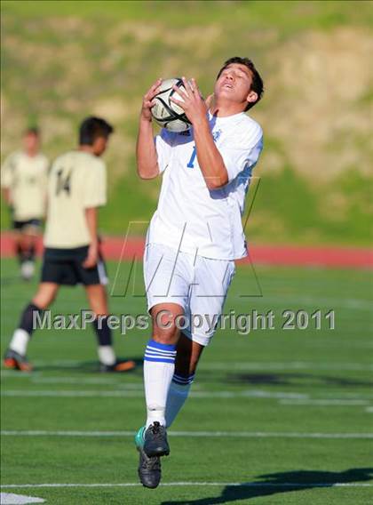Thumbnail 3 in Serra vs. Chula Vista (San Diego City Tournament) photogallery.