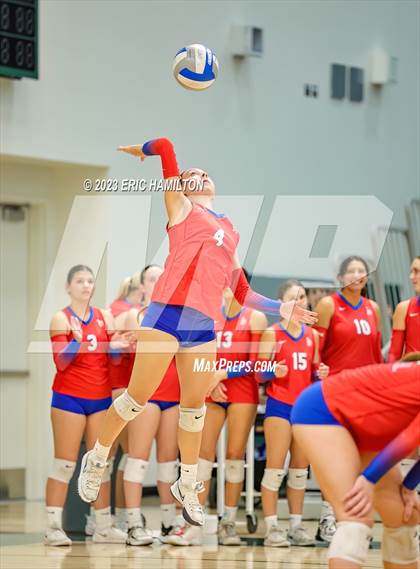 Thumbnail 3 in Los Alamitos @ Mira Costa photogallery.