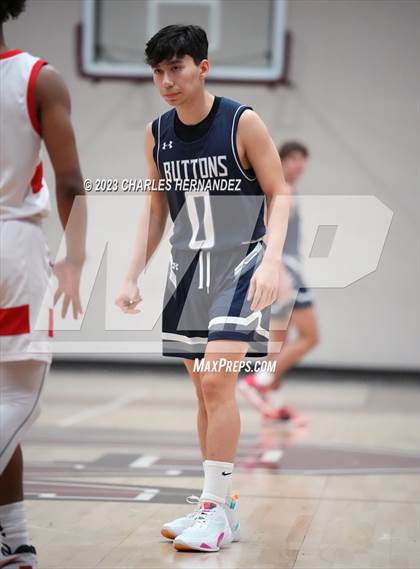 Thumbnail 3 in John Paul II vs. Central Catholic (TAPPS 6A Regional Final) photogallery.