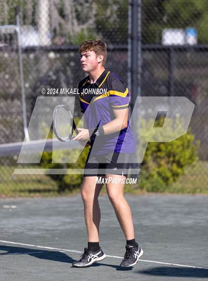 Thumbnail 3 in FHSAA 1A District 4 (Day 1) photogallery.