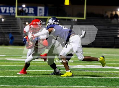 Thumbnail 1 in Lawndale vs. Loyola (CIF SS D6 First Round Playoff)  photogallery.