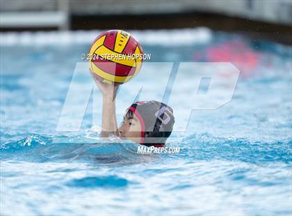Thumbnail 1 in St. Mary's (freshman) @ Lincoln (JV) photogallery.