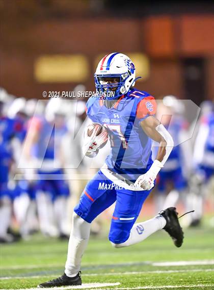Thumbnail 2 in Mountain Vista @ Cherry Creek (CHSAA 2nd Round Playoff) photogallery.