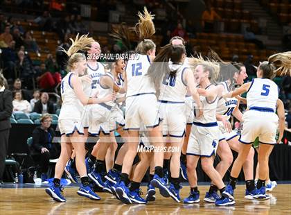Thumbnail 1 in Doherty vs. Highlands Ranch (CHSAA 5A Great 8) photogallery.
