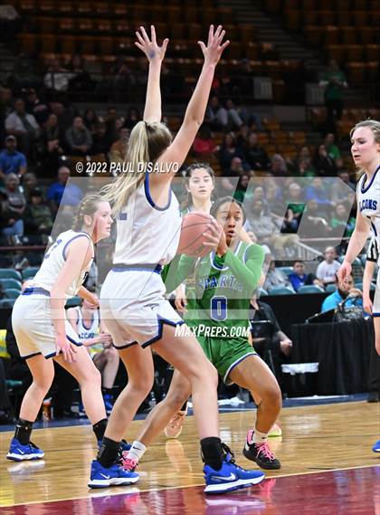 Thumbnail 2 in Doherty vs. Highlands Ranch (CHSAA 5A Great 8) photogallery.
