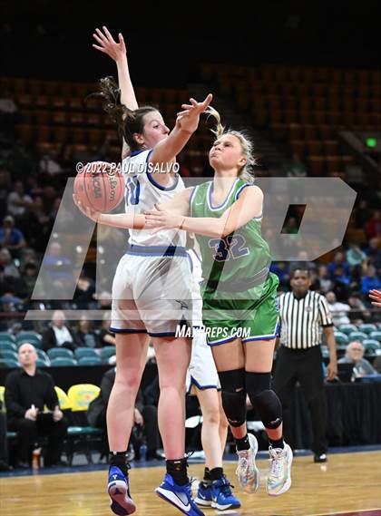 Thumbnail 2 in Doherty vs. Highlands Ranch (CHSAA 5A Great 8) photogallery.