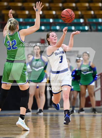Thumbnail 2 in Doherty vs. Highlands Ranch (CHSAA 5A Great 8) photogallery.
