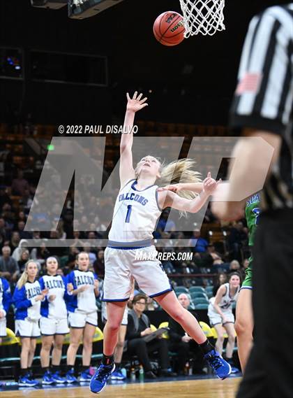 Thumbnail 2 in Doherty vs. Highlands Ranch (CHSAA 5A Great 8) photogallery.