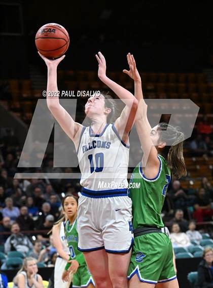 Thumbnail 1 in Doherty vs. Highlands Ranch (CHSAA 5A Great 8) photogallery.