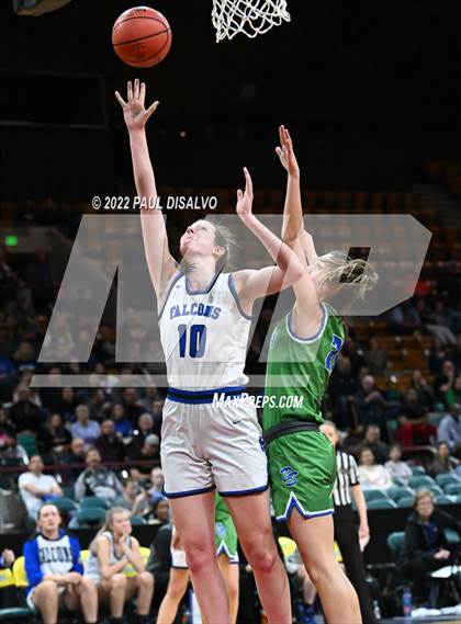 Thumbnail 2 in Doherty vs. Highlands Ranch (CHSAA 5A Great 8) photogallery.