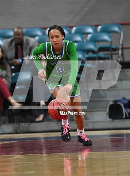 Thumbnail 1 in Doherty vs. Highlands Ranch (CHSAA 5A Great 8) photogallery.