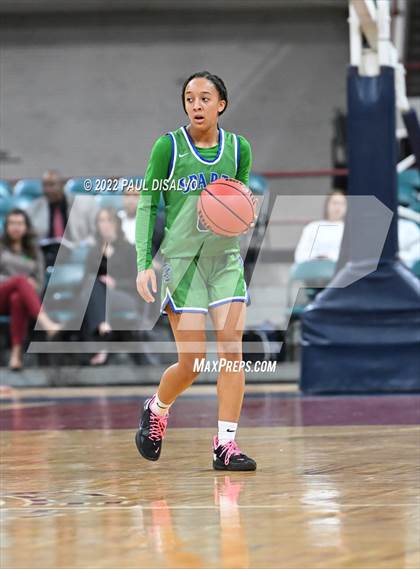 Thumbnail 2 in Doherty vs. Highlands Ranch (CHSAA 5A Great 8) photogallery.