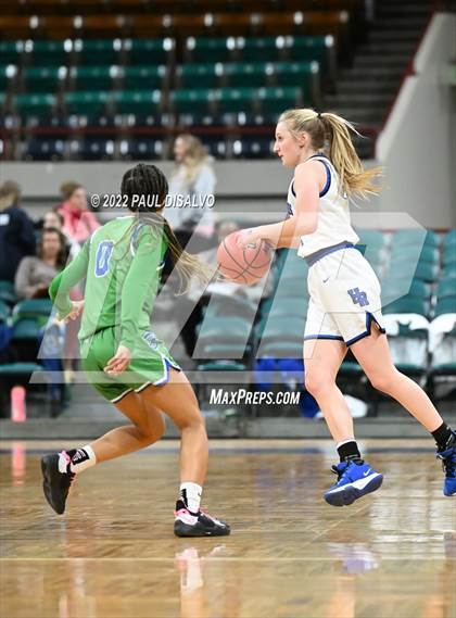 Thumbnail 1 in Doherty vs. Highlands Ranch (CHSAA 5A Great 8) photogallery.