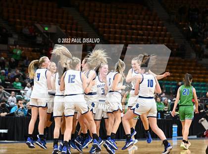Thumbnail 1 in Doherty vs. Highlands Ranch (CHSAA 5A Great 8) photogallery.