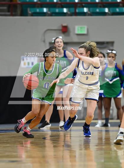 Thumbnail 1 in Doherty vs. Highlands Ranch (CHSAA 5A Great 8) photogallery.