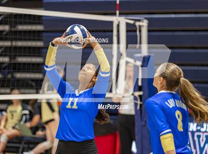Thumbnail 1 in Vidor vs Hamshire-Fannett (Hardin-Jefferson Varsity Tournament) photogallery.