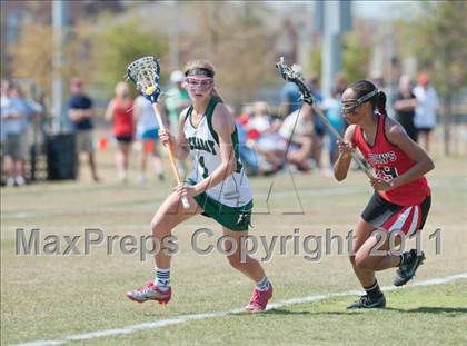 Thumbnail 1 in St. John's v Hockaday (D1 TGHSLL State Semifinal) photogallery.