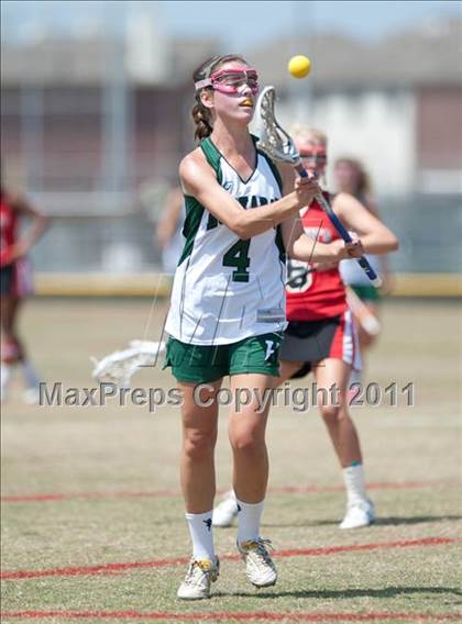Thumbnail 2 in St. John's v Hockaday (D1 TGHSLL State Semifinal) photogallery.
