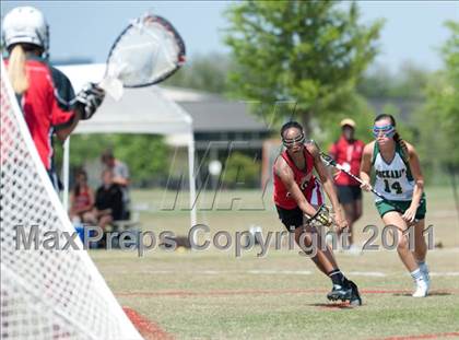 Thumbnail 2 in St. John's v Hockaday (D1 TGHSLL State Semifinal) photogallery.