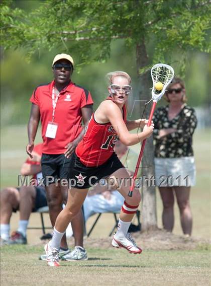 Thumbnail 2 in St. John's v Hockaday (D1 TGHSLL State Semifinal) photogallery.