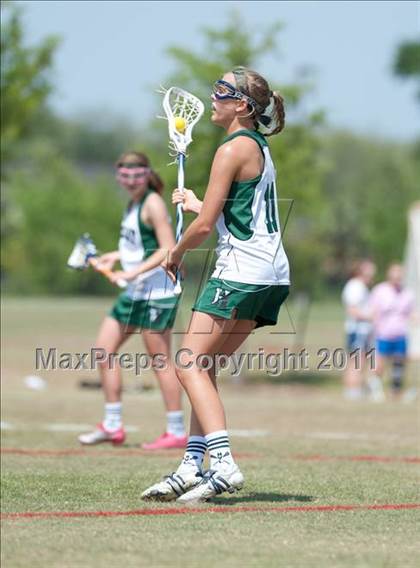 Thumbnail 2 in St. John's v Hockaday (D1 TGHSLL State Semifinal) photogallery.
