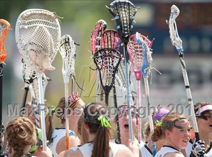 Thumbnail 1 in St. John's v Hockaday (D1 TGHSLL State Semifinal) photogallery.