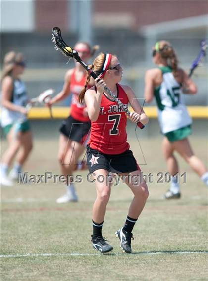 Thumbnail 2 in St. John's v Hockaday (D1 TGHSLL State Semifinal) photogallery.