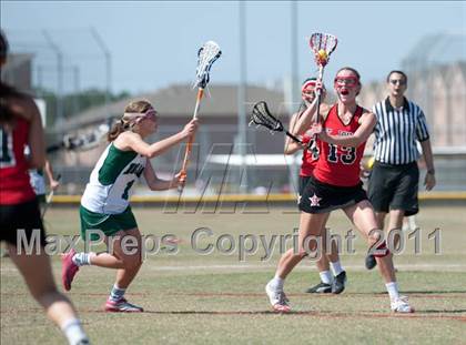 Thumbnail 1 in St. John's v Hockaday (D1 TGHSLL State Semifinal) photogallery.