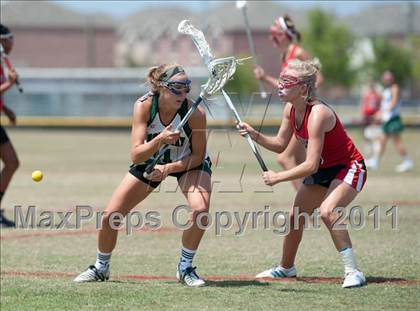 Thumbnail 2 in St. John's v Hockaday (D1 TGHSLL State Semifinal) photogallery.