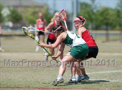 Thumbnail 3 in St. John's v Hockaday (D1 TGHSLL State Semifinal) photogallery.