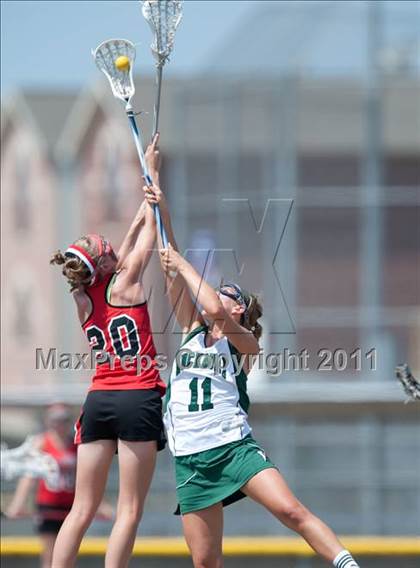 Thumbnail 2 in St. John's v Hockaday (D1 TGHSLL State Semifinal) photogallery.