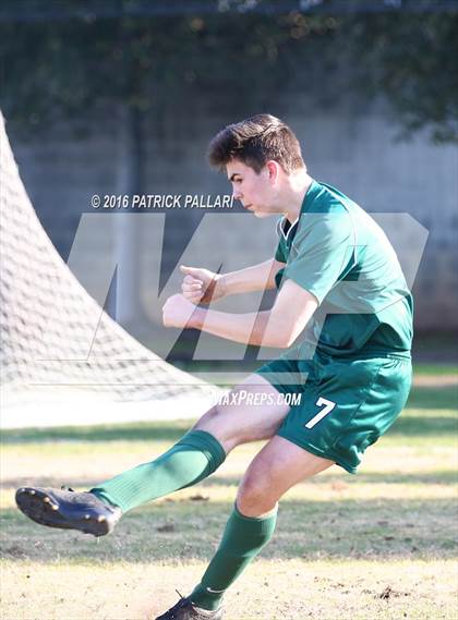 Thumbnail 2 in Ponderosa @ Granite Bay Varsity Soccer photogallery.