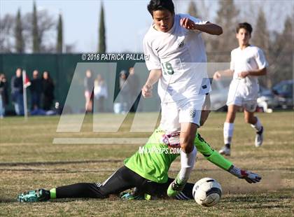 Thumbnail 2 in Ponderosa @ Granite Bay Varsity Soccer photogallery.