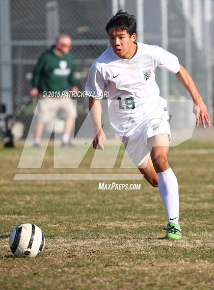 Thumbnail 2 in Ponderosa @ Granite Bay Varsity Soccer photogallery.