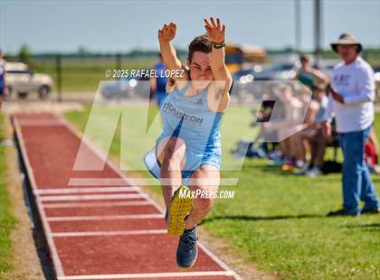 Thumbnail 2 in Lake Houston Conquerors Invitational (Triple Jump) photogallery.