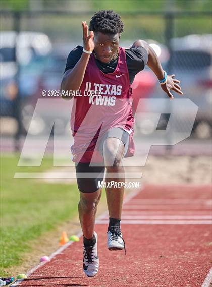 Thumbnail 3 in Lake Houston Conquerors Invitational (Triple Jump) photogallery.