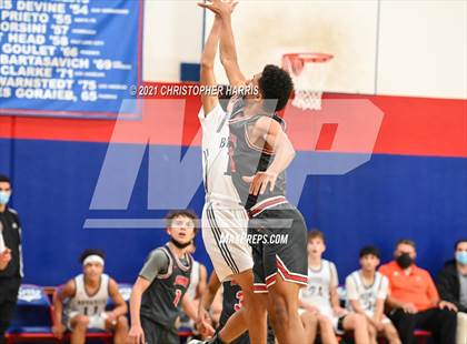 Thumbnail 2 in St. Pius X-St. Matthias Academy vs. Beverly Hills photogallery.