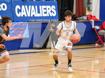 Thumbnail 2 in St. Pius X-St. Matthias Academy vs. Beverly Hills photogallery.