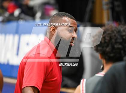Thumbnail 1 in St. Pius X-St. Matthias Academy vs. Beverly Hills photogallery.