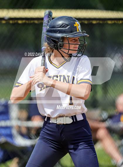 Thumbnail 3 in Regina vs Washington (Varsity Classic) photogallery.