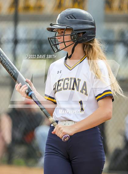 Thumbnail 1 in Regina vs Washington (Varsity Classic) photogallery.