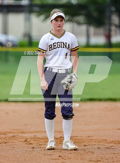 Thumbnail 1 in Regina vs Washington (Varsity Classic) photogallery.
