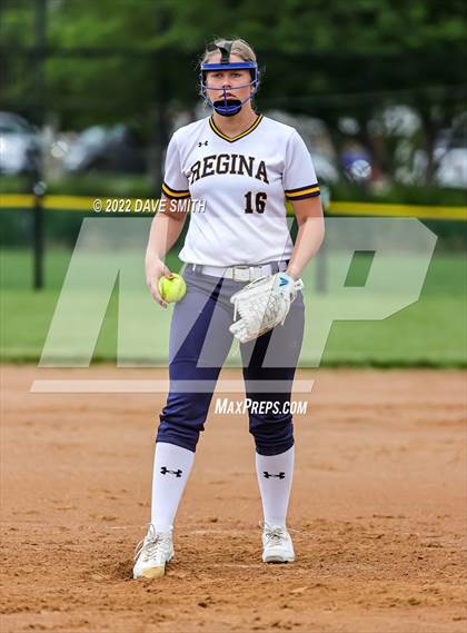 Thumbnail 1 in Regina vs Washington (Varsity Classic) photogallery.