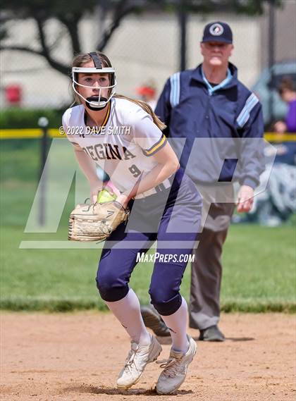 Thumbnail 3 in Regina vs Washington (Varsity Classic) photogallery.