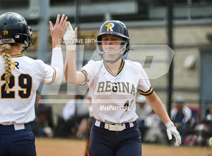 Thumbnail 1 in Regina vs Washington (Varsity Classic) photogallery.
